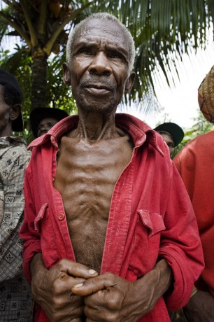 A man awaiting his turn at the seed distribution in Maniche, 25km north of Les Cayes - © Giulio Napolitano