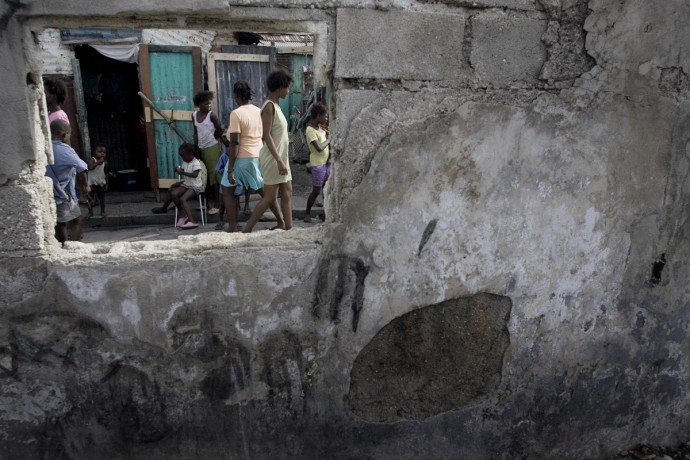 Street scene, Citè Soleil the poorest neighborhood in Port-au-Price  - © Giulio Napolitano