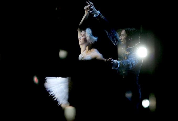 Irina Dvorovenko and Maxim Beloserkovsky, American Ballet Theatre Principal Dancers performing  - © Giulio Napolitano